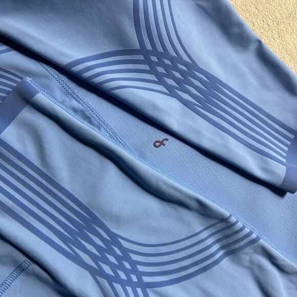 Elegant Light Blue Women's Leggings - Picture 2 of 16